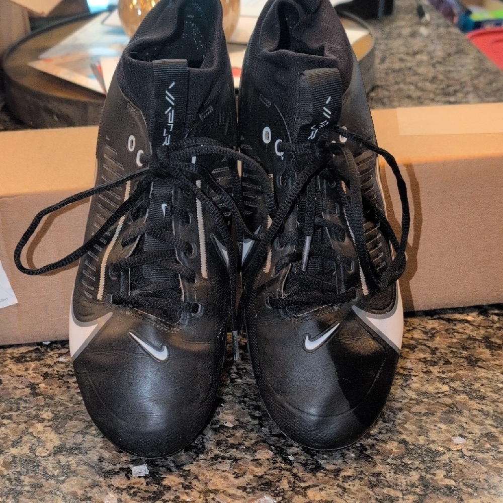 Nike Vapor Edge Pro 360 2 Football Cleats Black and White